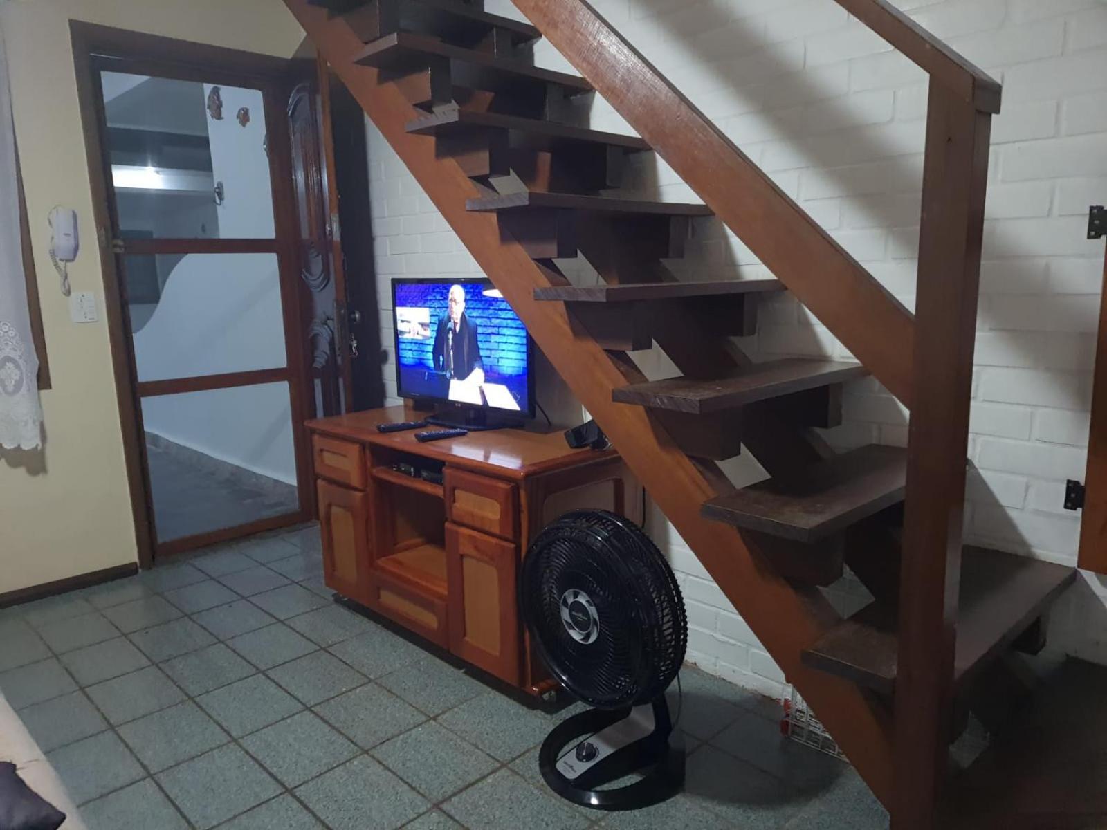 Casa Pero Cabo Frio A 60 Metros Da Praia Luaran gambar